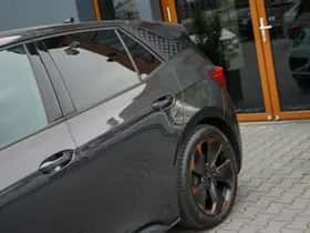 CUPRA Born (2021) thumbnail 18