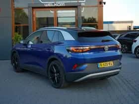 Volkswagen ID.4 (2020) thumbnail 3