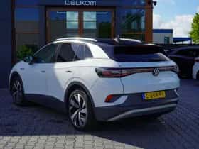Volkswagen ID.4 (2021) thumbnail 3
