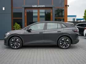 Volkswagen ID.4 (2021) thumbnail 2