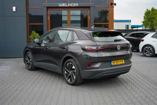 Volkswagen ID.4 (2021) thumbnail 3
