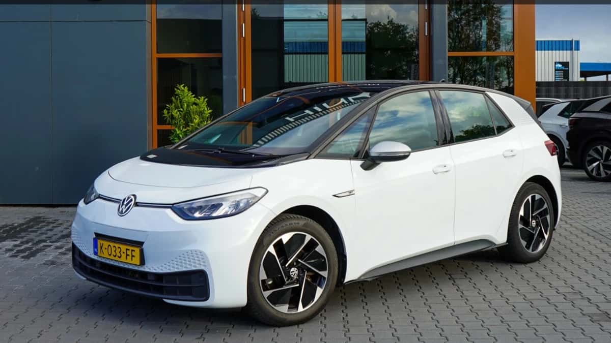 Volkswagen ID.3 (2020) — foto 1
