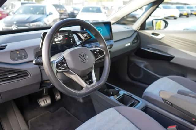Volkswagen ID.3 (2020) thumbnail 5