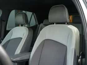 Volkswagen ID.3 (2020) thumbnail 5