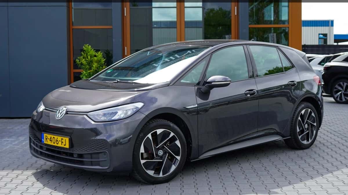 Volkswagen ID.3 (2022) — foto 1