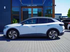 Volkswagen ID.4 (2020) thumbnail 2