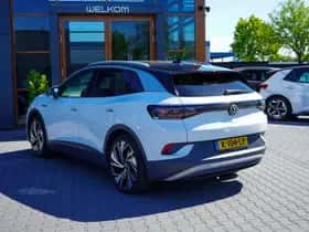 Volkswagen ID.4 (2020) thumbnail 3