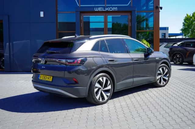 Volkswagen ID.4 (2020) thumbnail 2