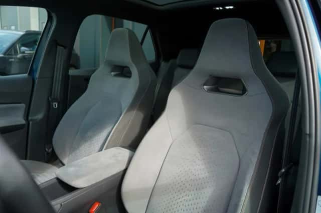 CUPRA Born (2021) thumbnail 5