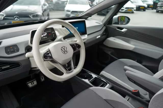 Volkswagen ID.3 (2020) thumbnail 4