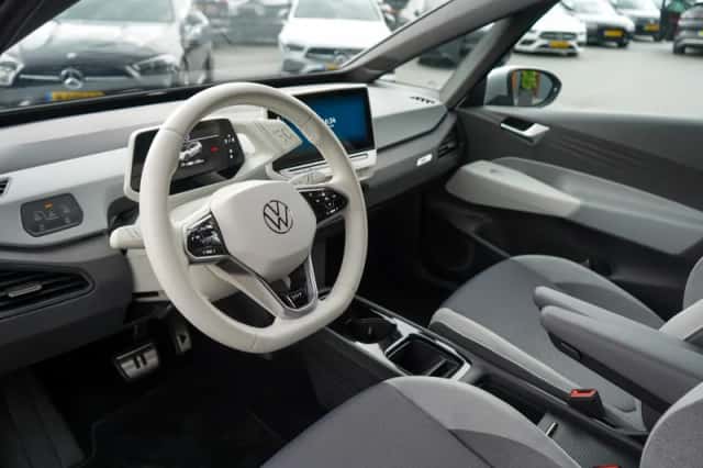 Volkswagen ID.3 (2020) thumbnail 4