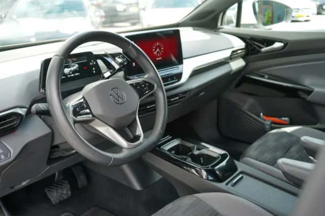 Volkswagen ID.4 (2021) thumbnail 4