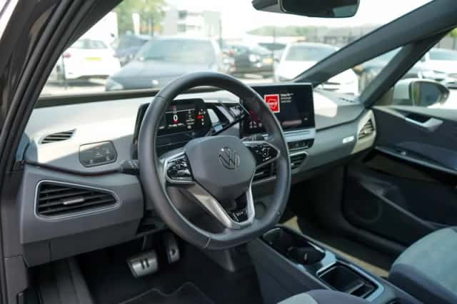 Volkswagen ID.3 (2020) thumbnail 4