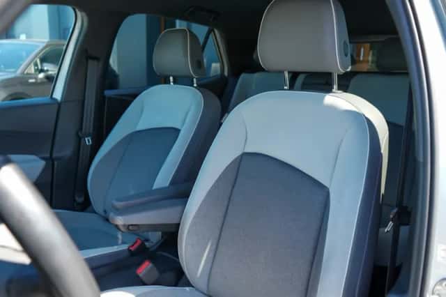 Volkswagen ID.3 (2020) thumbnail 5