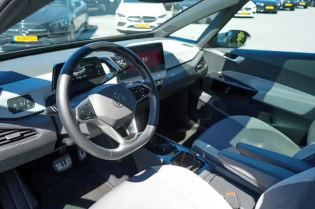 Volkswagen ID.3 (2020) thumbnail 4