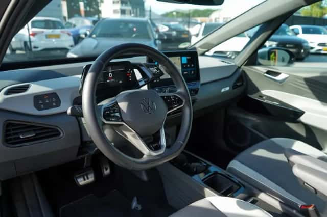 Volkswagen ID.3 (2020) thumbnail 4