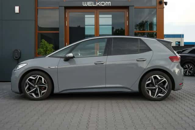Volkswagen ID.3 (2020) thumbnail 2