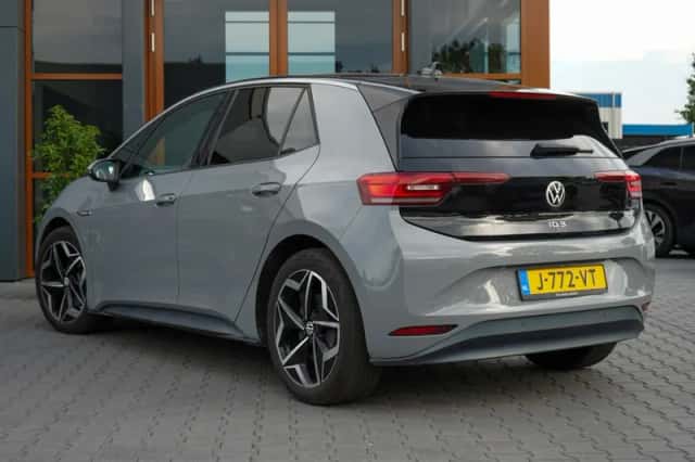 Volkswagen ID.3 (2020) thumbnail 3