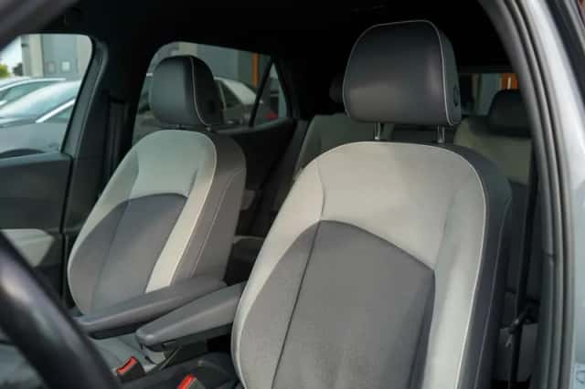 Volkswagen ID.3 (2020) thumbnail 6