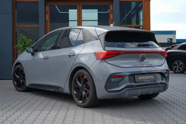 CUPRA Born (2022) thumbnail 3
