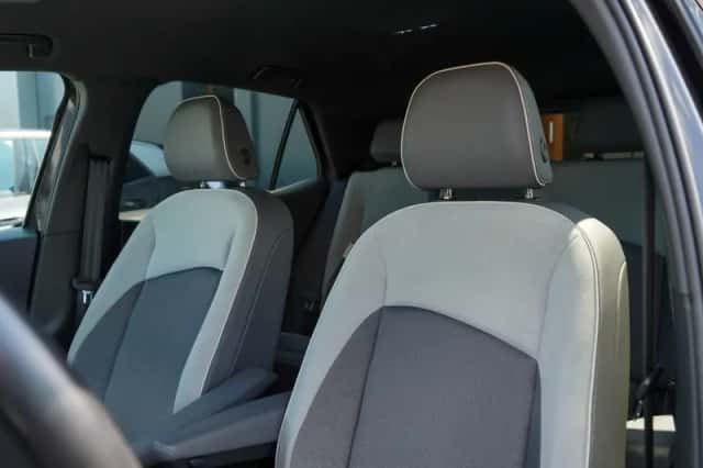 Volkswagen ID.3 (2020) thumbnail 6