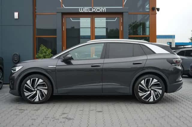 Volkswagen ID.4 (2022) thumbnail 2
