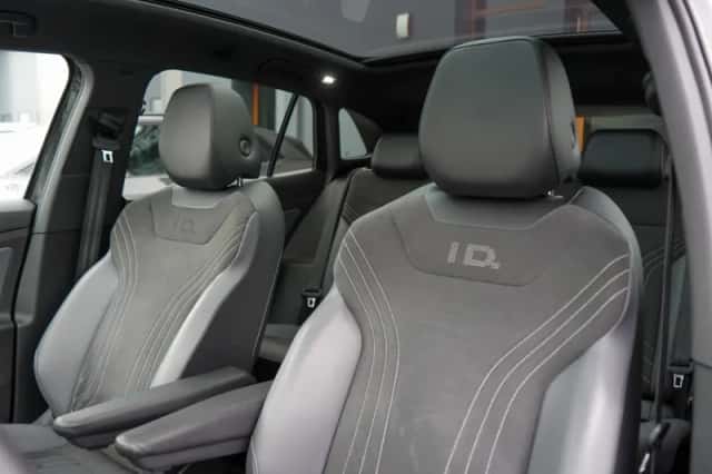 Volkswagen ID.4 (2022) thumbnail 6