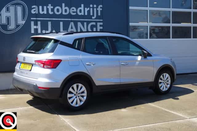 SEAT Arona (2020) thumbnail 5