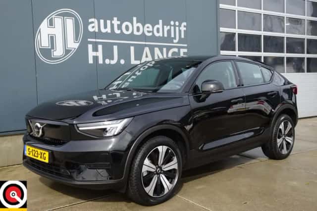 Volvo C40 (2023) thumbnail 2
