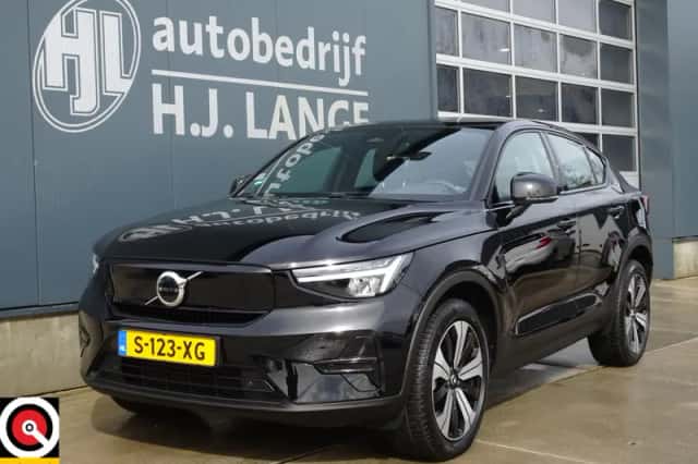 Volvo C40 (2023) thumbnail 3