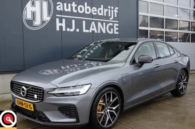 Volvo S60 (2021) thumbnail 1