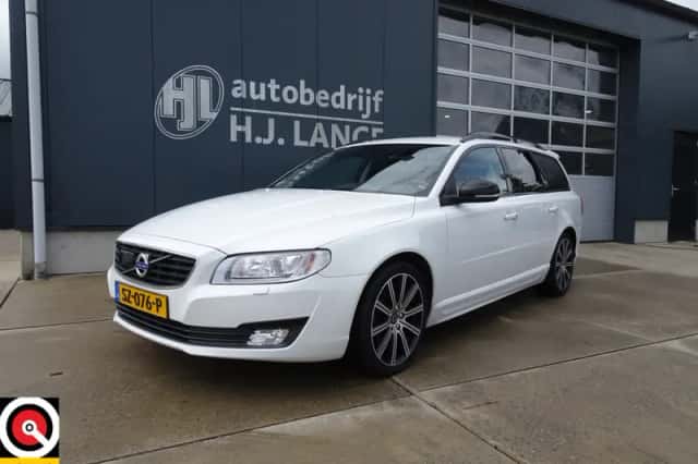 Volvo V70 (2015) thumbnail 2