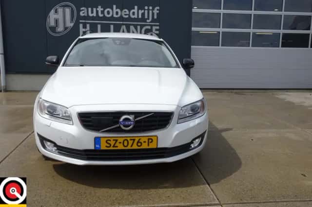 Volvo V70 (2015) thumbnail 6