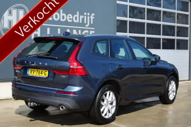 Volvo XC60 (2018) thumbnail 5