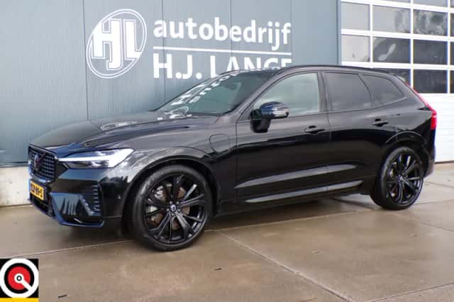 Volvo XC60 (2024) thumbnail 1