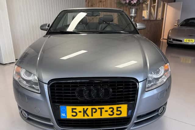Audi A4 (2006) thumbnail 2