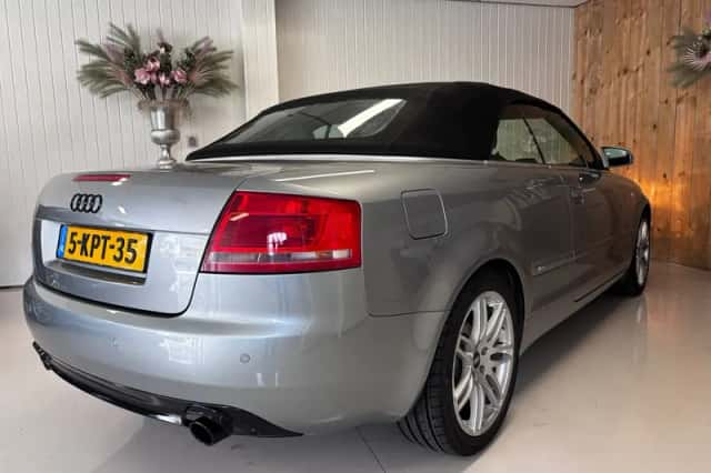 Audi A4 (2006) thumbnail 6