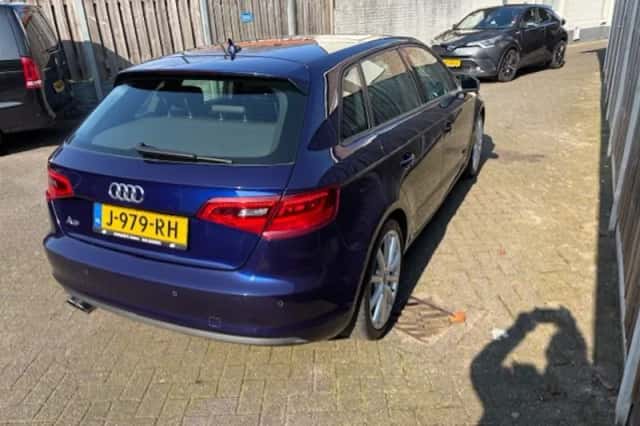 Audi A3 (2013) thumbnail 4