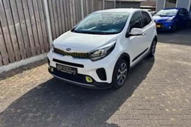 Kia Picanto (2018) thumbnail 2