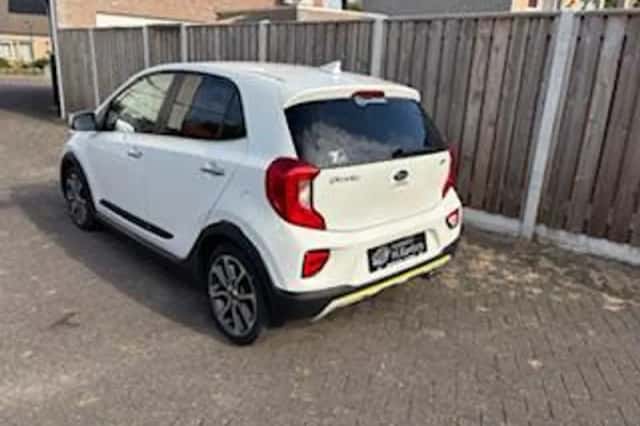 Kia Picanto (2018) thumbnail 3