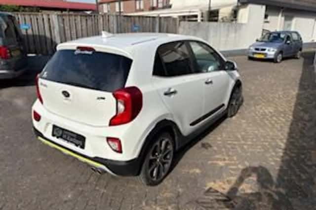 Kia Picanto (2018) thumbnail 4