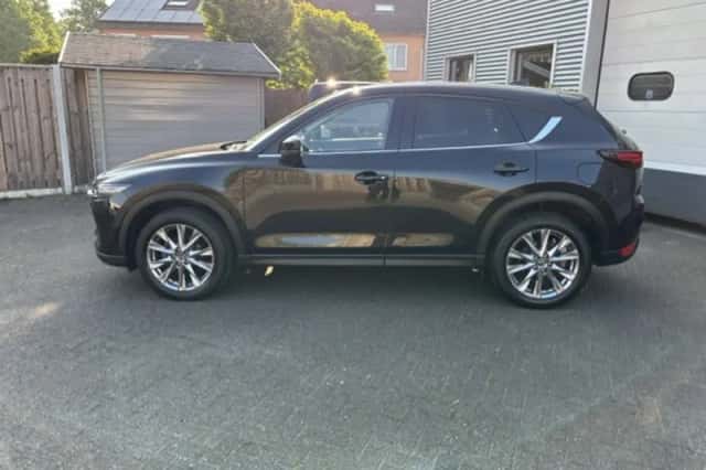 Mazda CX-5 (2019) thumbnail 2