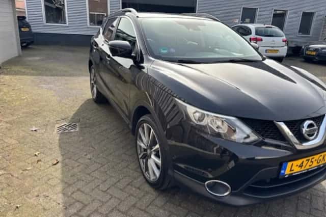 Nissan Qashqai (2016) thumbnail 5