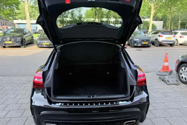 Mercedes-Benz GLA (2020) thumbnail 6