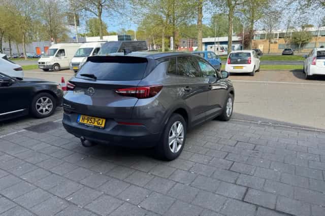 Opel Grandland X (2020) thumbnail 5
