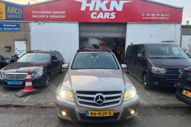 Mercedes-Benz GLK-Klasse (2009) thumbnail 1
