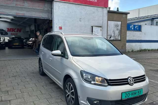 Volkswagen Touran (2013) thumbnail 1