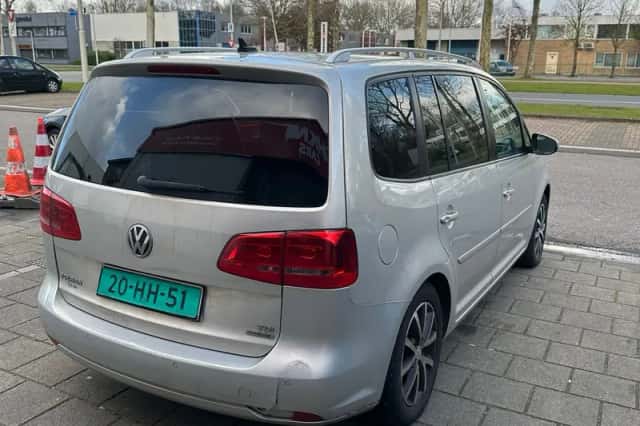 Volkswagen Touran (2013) thumbnail 4