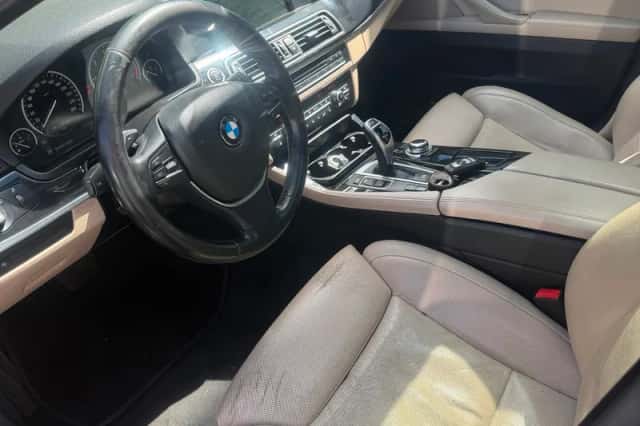 BMW 5-Serie (2013) thumbnail 5