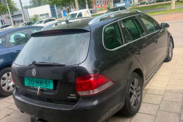 Volkswagen Golf (2012) thumbnail 3